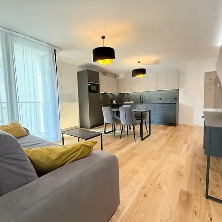 Boulevard Vistula Swimming Pool, Sauna, Gym & Parking Apartment